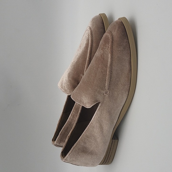 1413- Rag & Co Handcrafted Luxe Lap Taupe Color Size 7 NWT - Picture 1 of 10